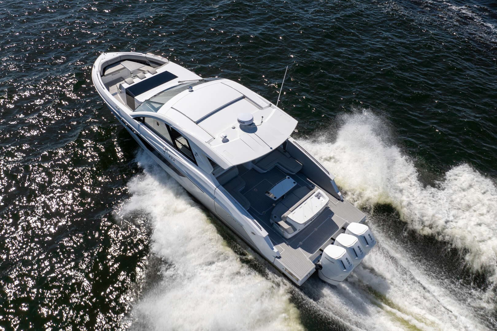 2026 Cruisers Yachts 50GLS OB - Image 49