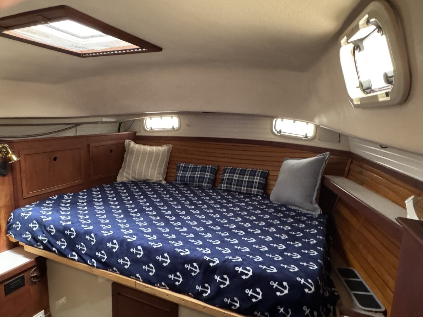 1990 Catalina Morgan Classic 41 - Image 16