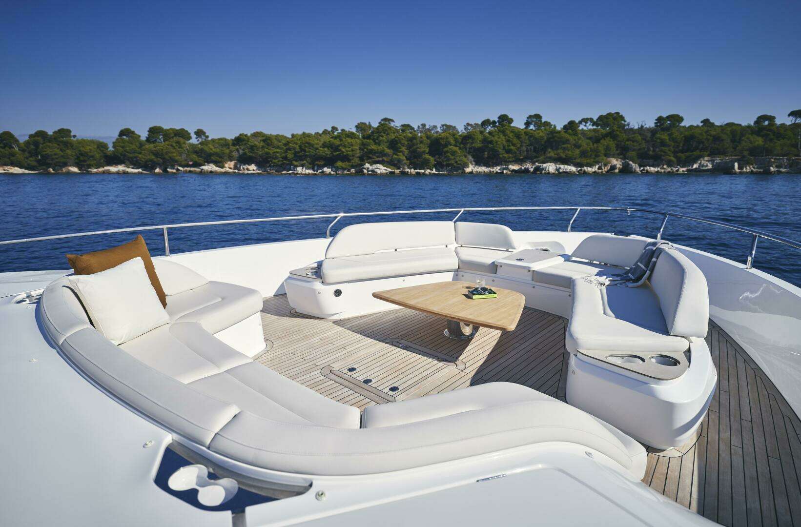 2026 Princess Y80 - Image 9
