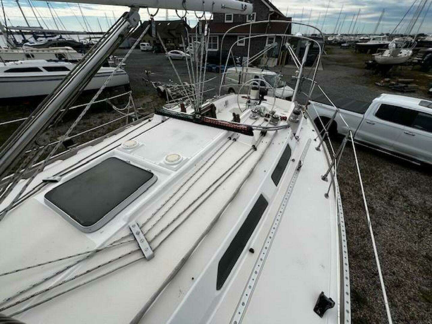 1987 Sabre 34 Mark II - Image 35