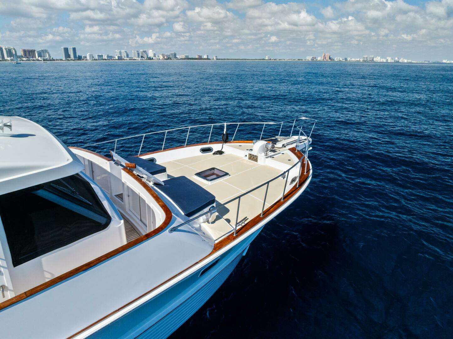 2005 Grand Banks 72 Aleutian RP - Image 24