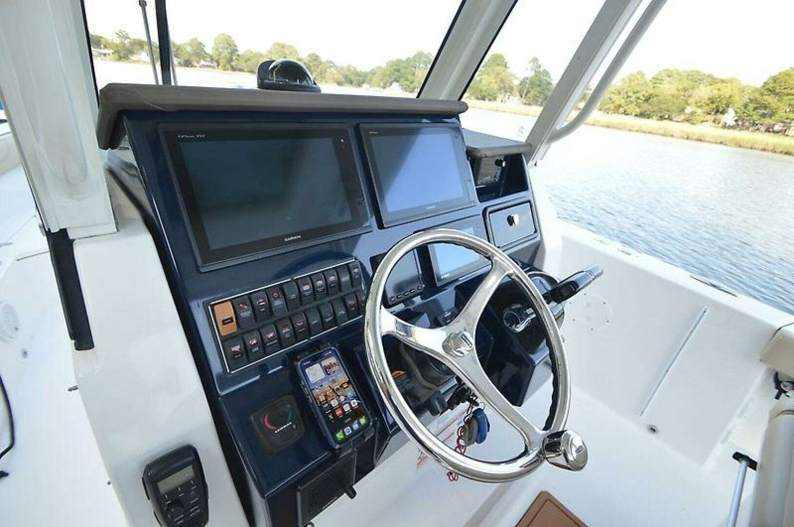 2019 Pursuit S 288 - Image 36