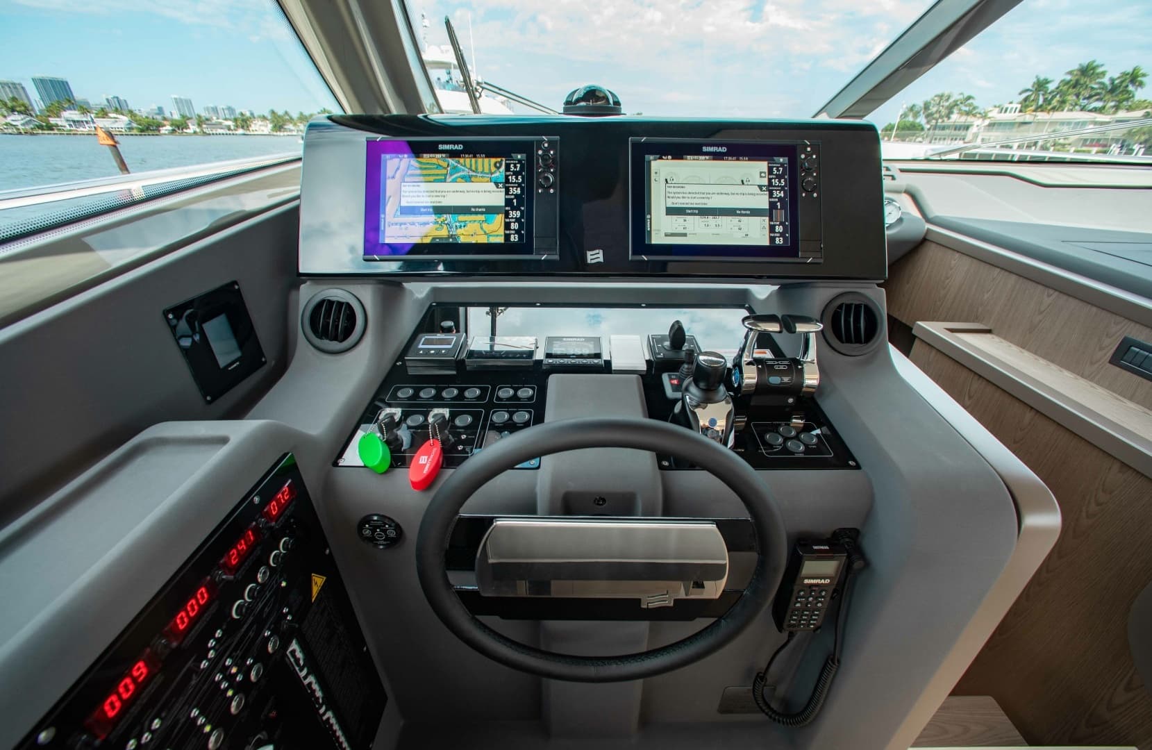 2022 Ferretti Yachts 550 - Image 12
