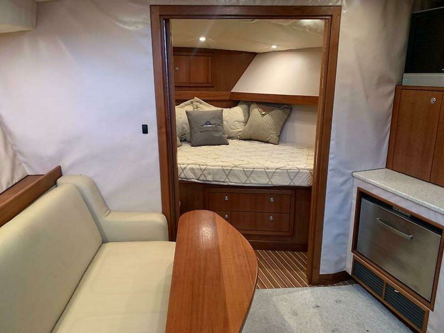 2006 Albemarle Express - Image 49