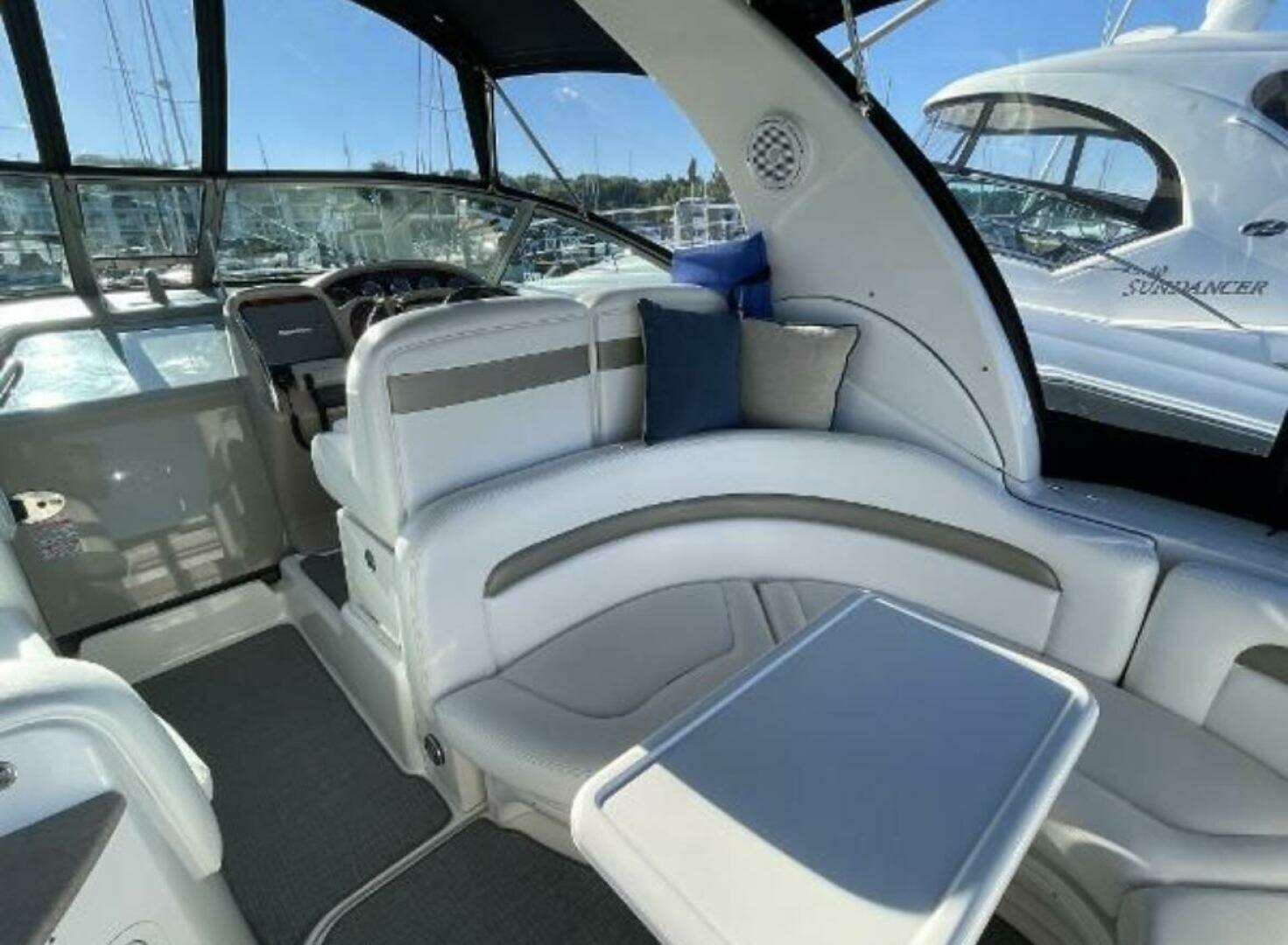2006 Sea Ray 320 Sundancer - Image 20