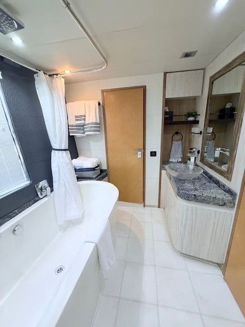 2009 Custom Contenzo Eagle 90 - 41