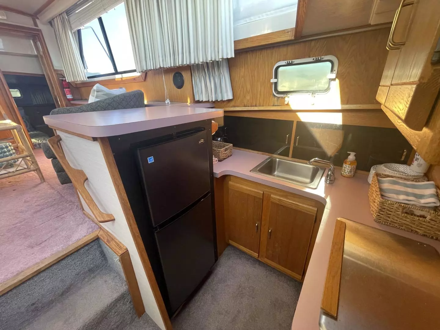 1988 Mainship Nantucket - Image 31