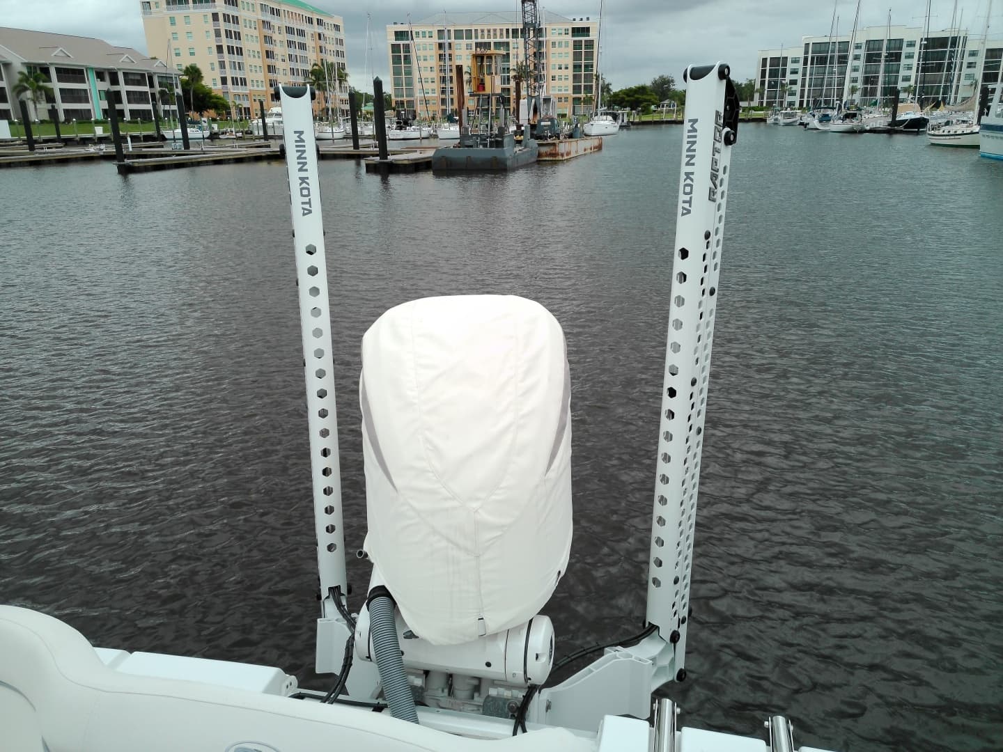 2026 Sea Hunt Ultra 245SE - Image 9
