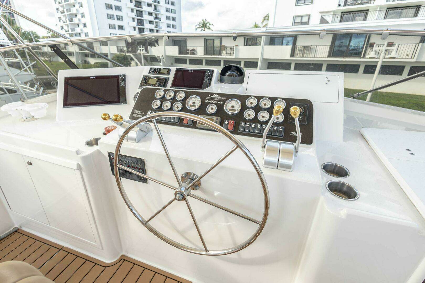 1989 Hatteras Cockpit Motor Yacht - Image 39