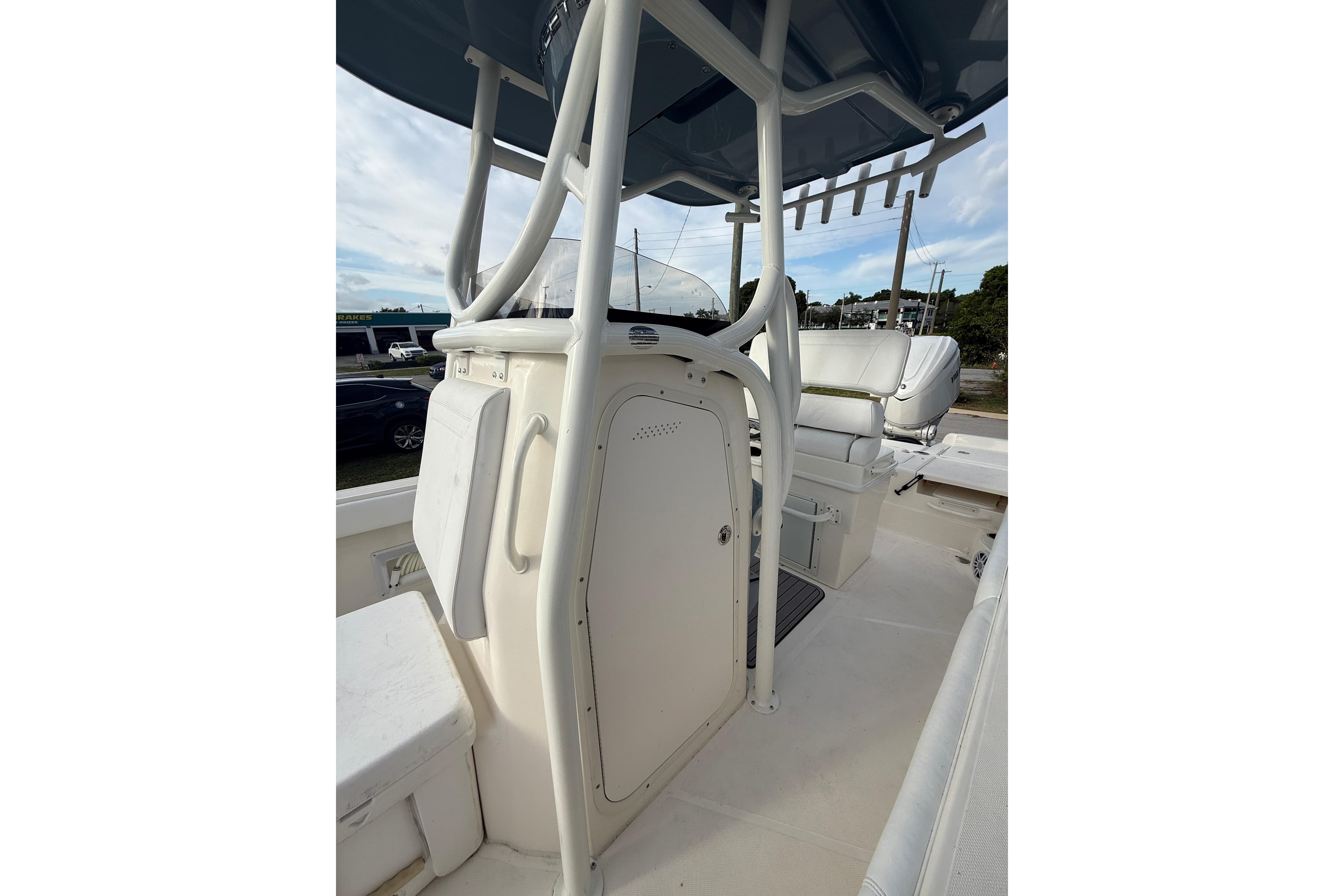 2026 Skeeter SX2550 Family boat interior with seating and storage compartments.