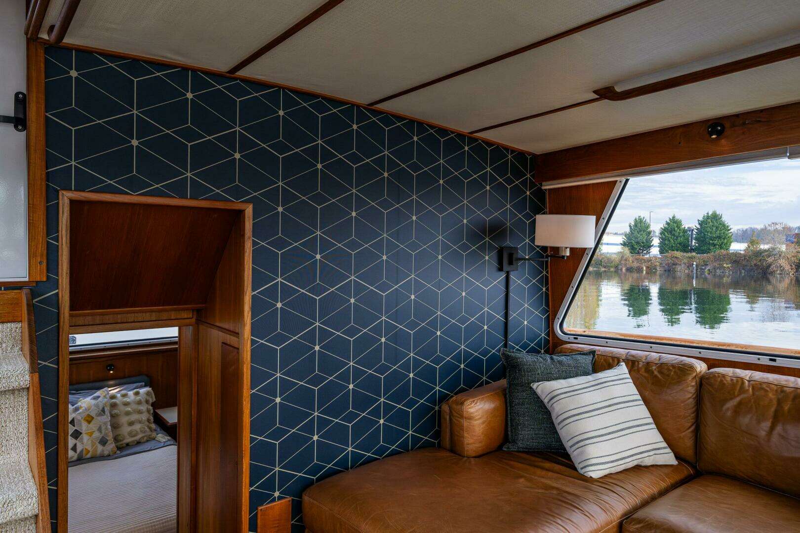 1991 Tollycraft 48 - Image 41