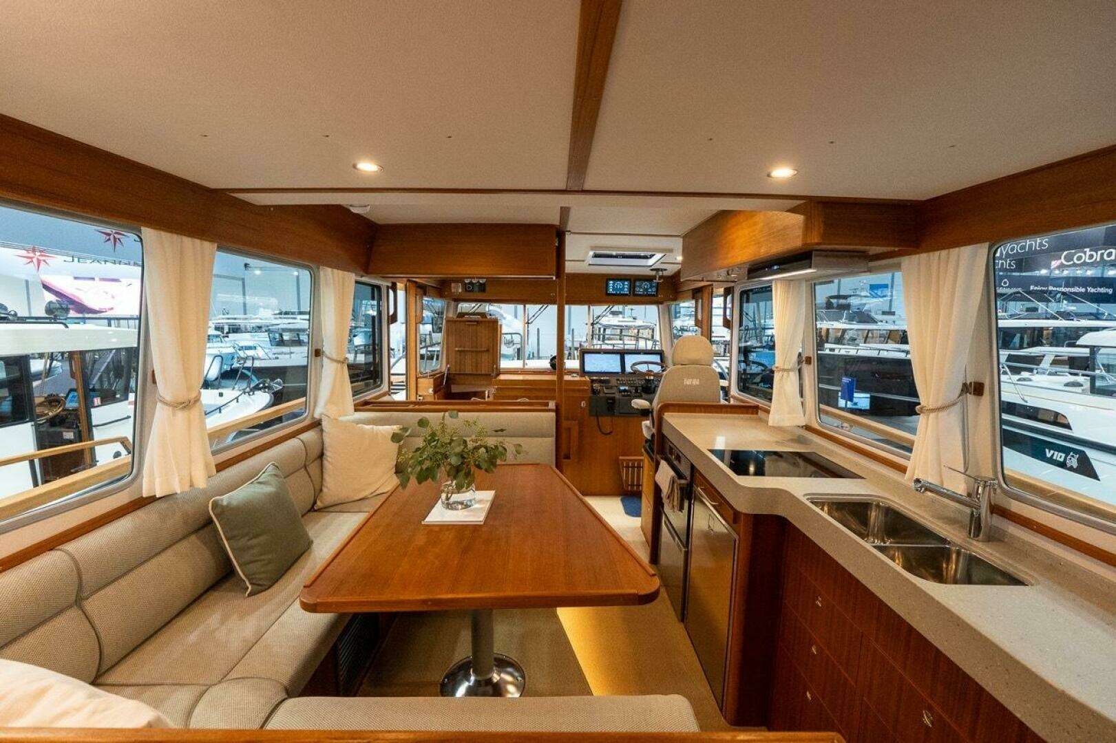 2028 Targa 46 - Image 47