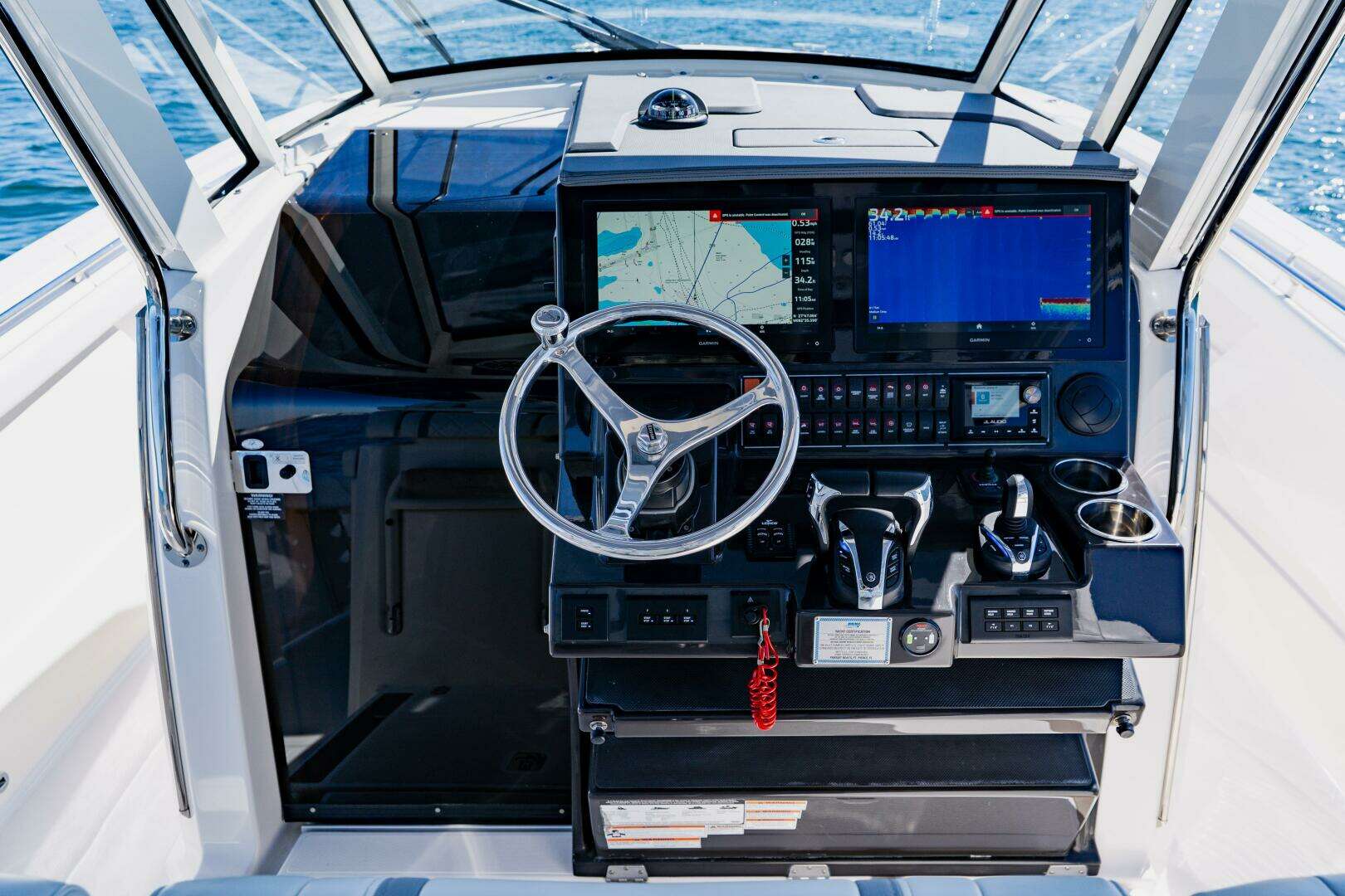 2022 Pursuit S 378 Sport - Image 24