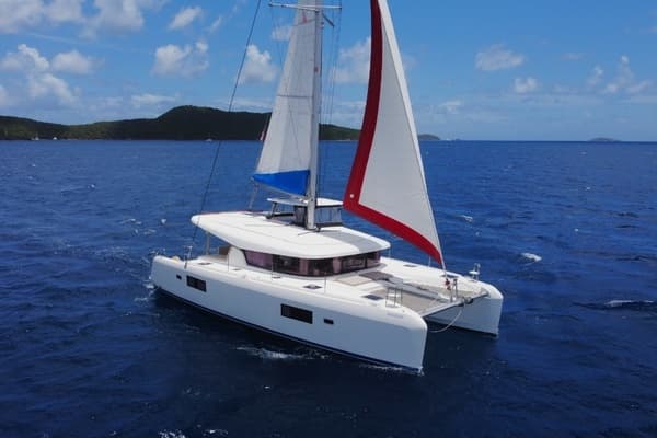 2020 Lagoon 42