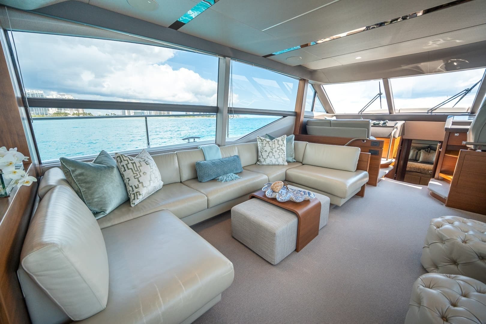 2017 Princess 68 Flybridge - Image 28
