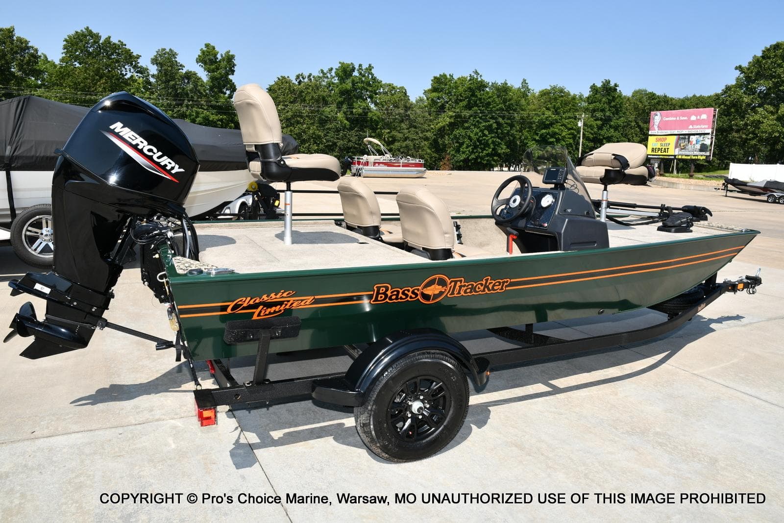 2026 Tracker Bass Tracker Classic Limited - 18