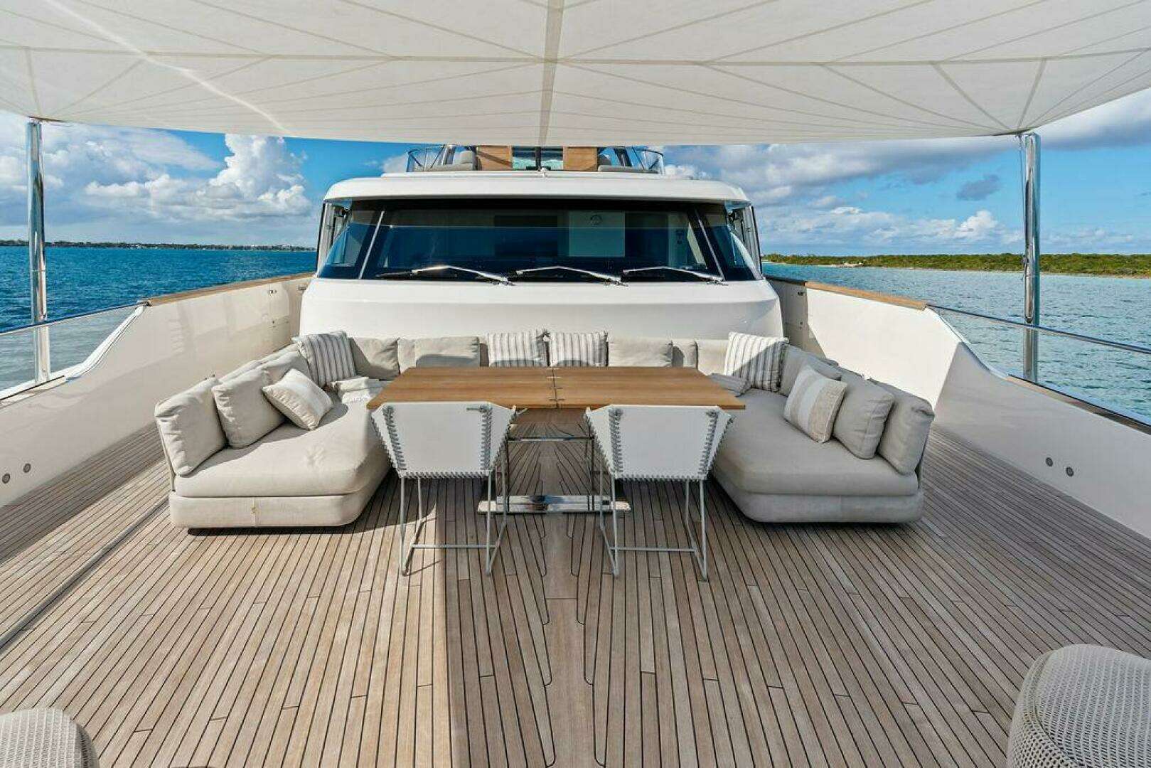 2023 Sanlorenzo SD118 - Image 30