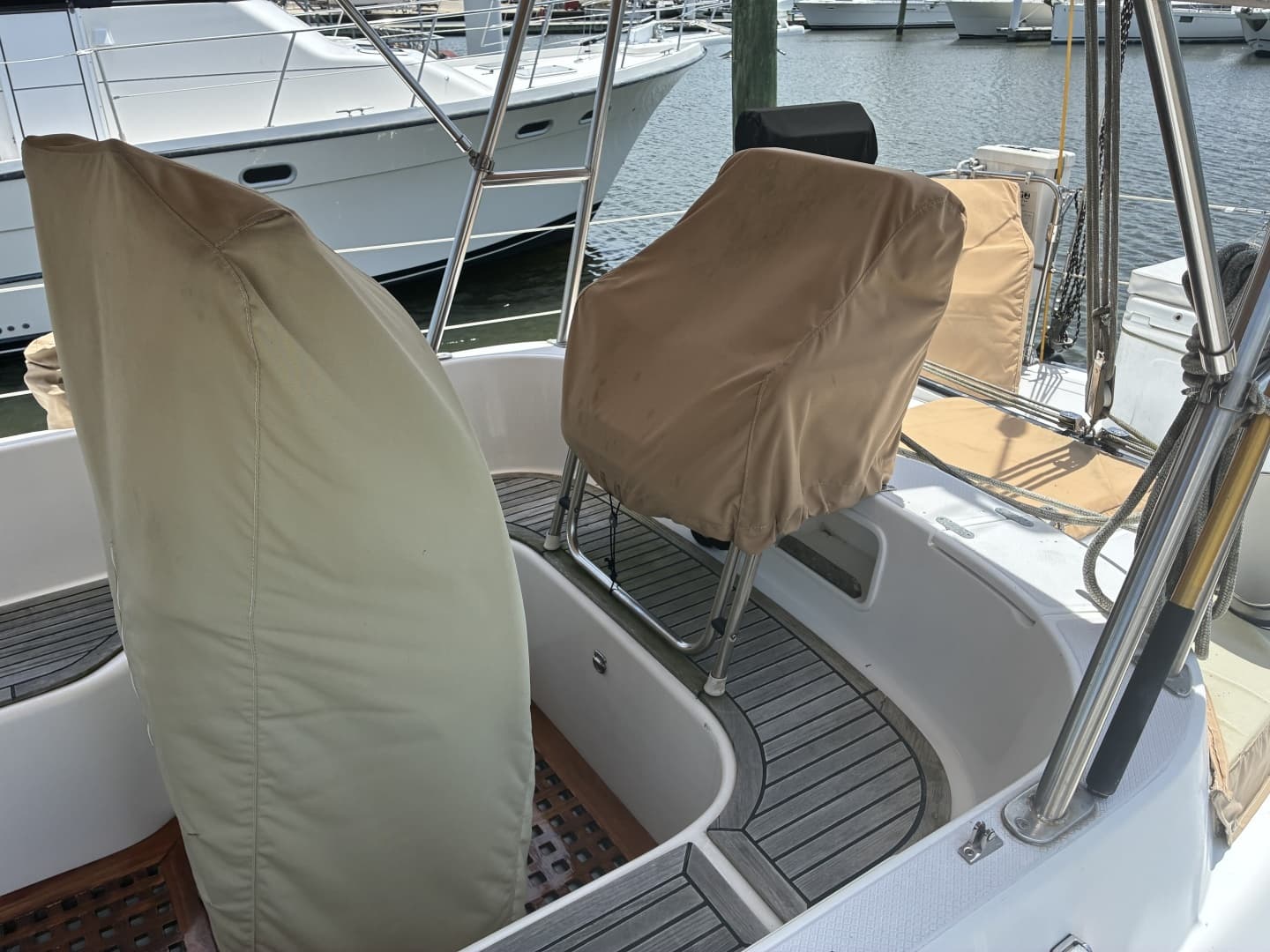 1996 Hylas 46 - Image 62