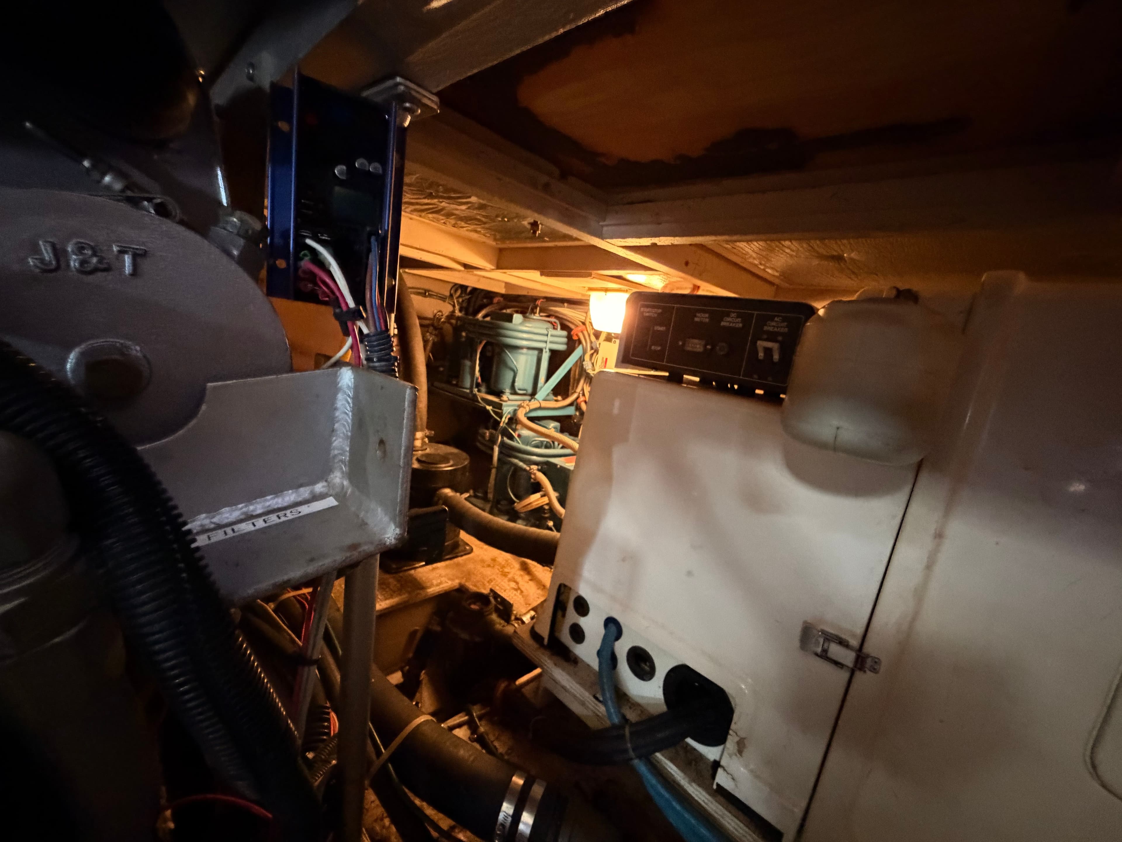 1987 Viking Dbl Cabin Motor Yacht - 87