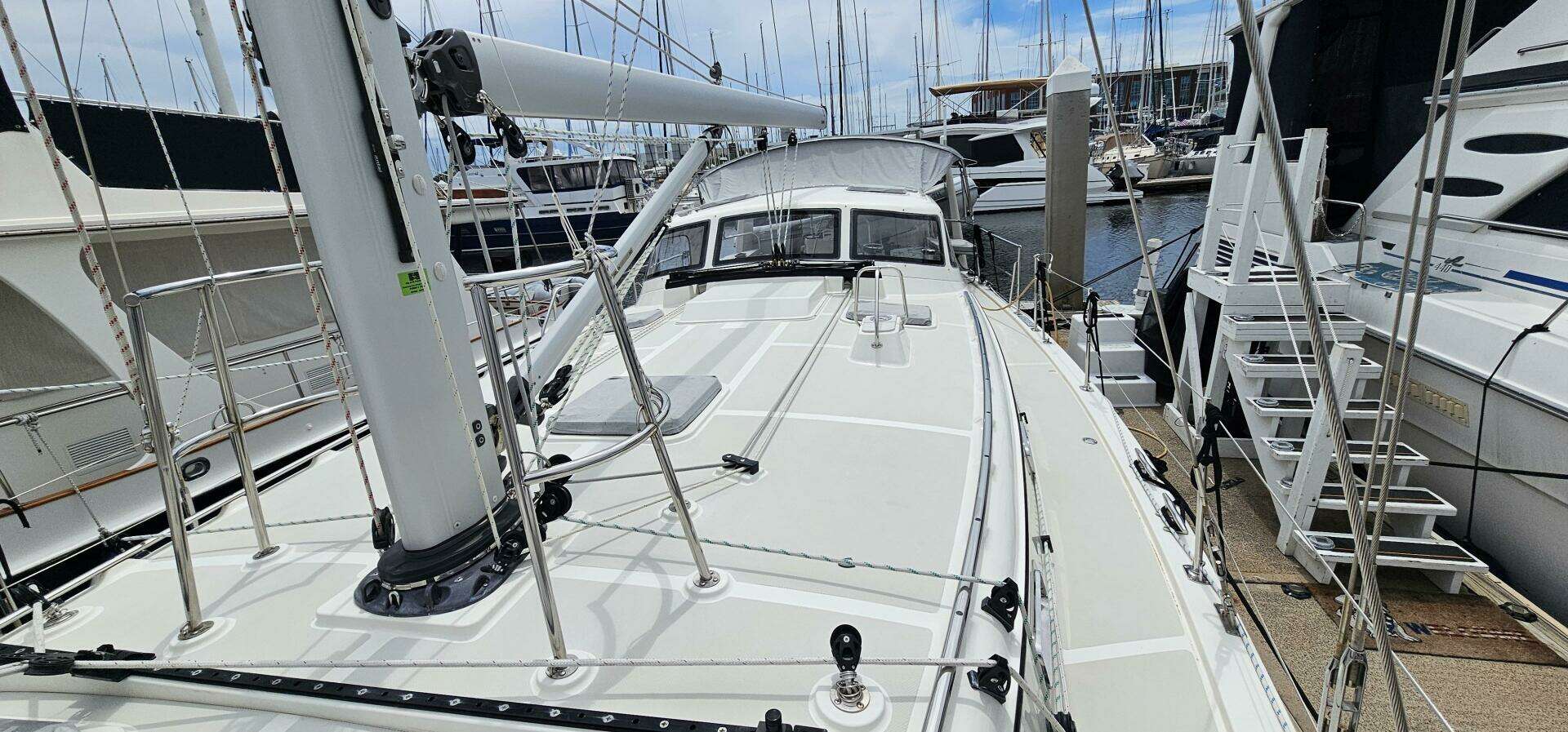 2023 Island Packet 439 - Image 52