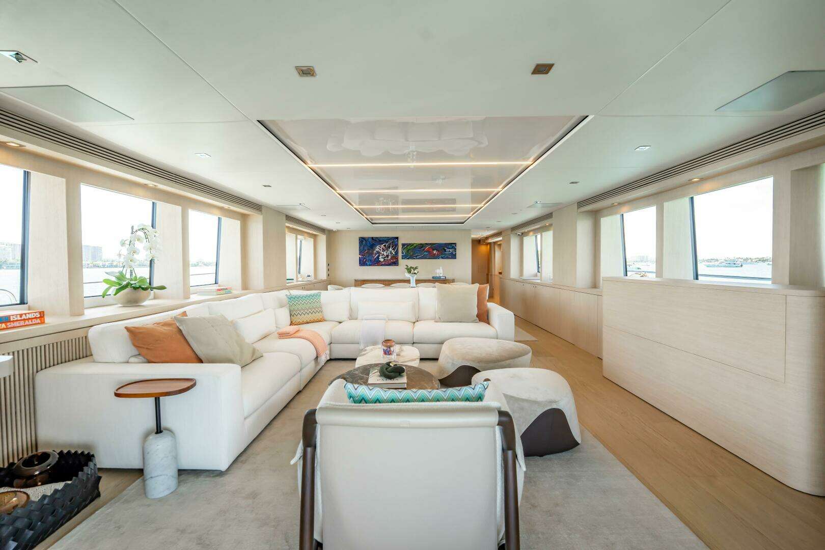 2011 Sunseeker 34 Metre Yacht - Image 28