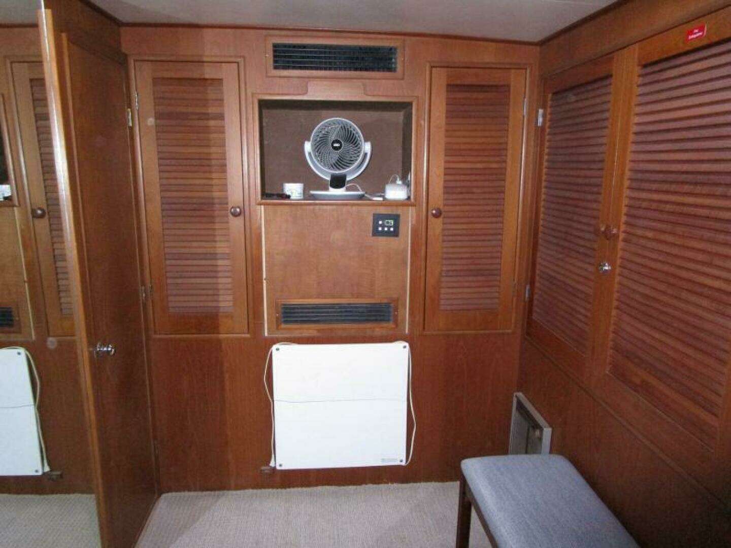 1973 Matthews Voyager - Image 29