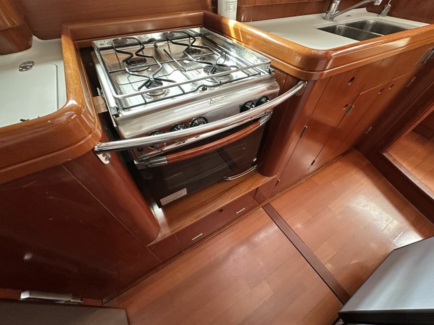 2003 Beneteau 57 - Image 53