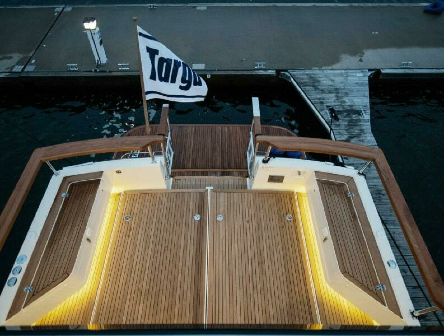 2028 Targa 46 - Image 24