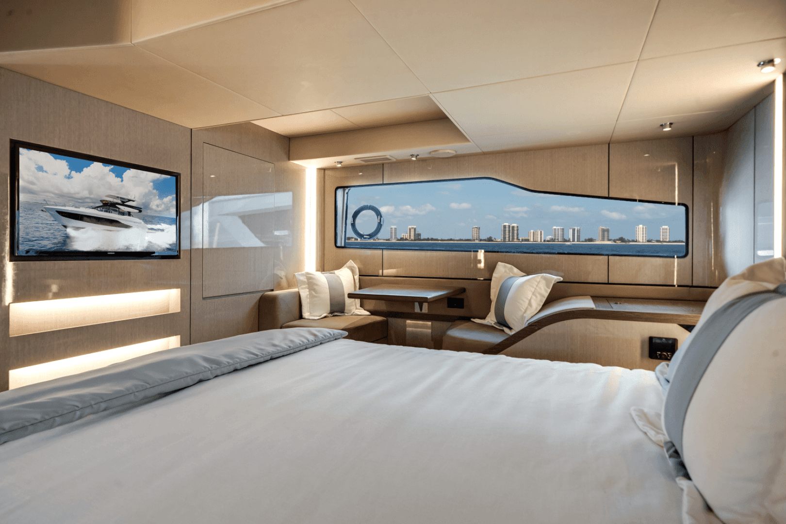 2026 Cruisers Yachts 57 FLY - Image 42