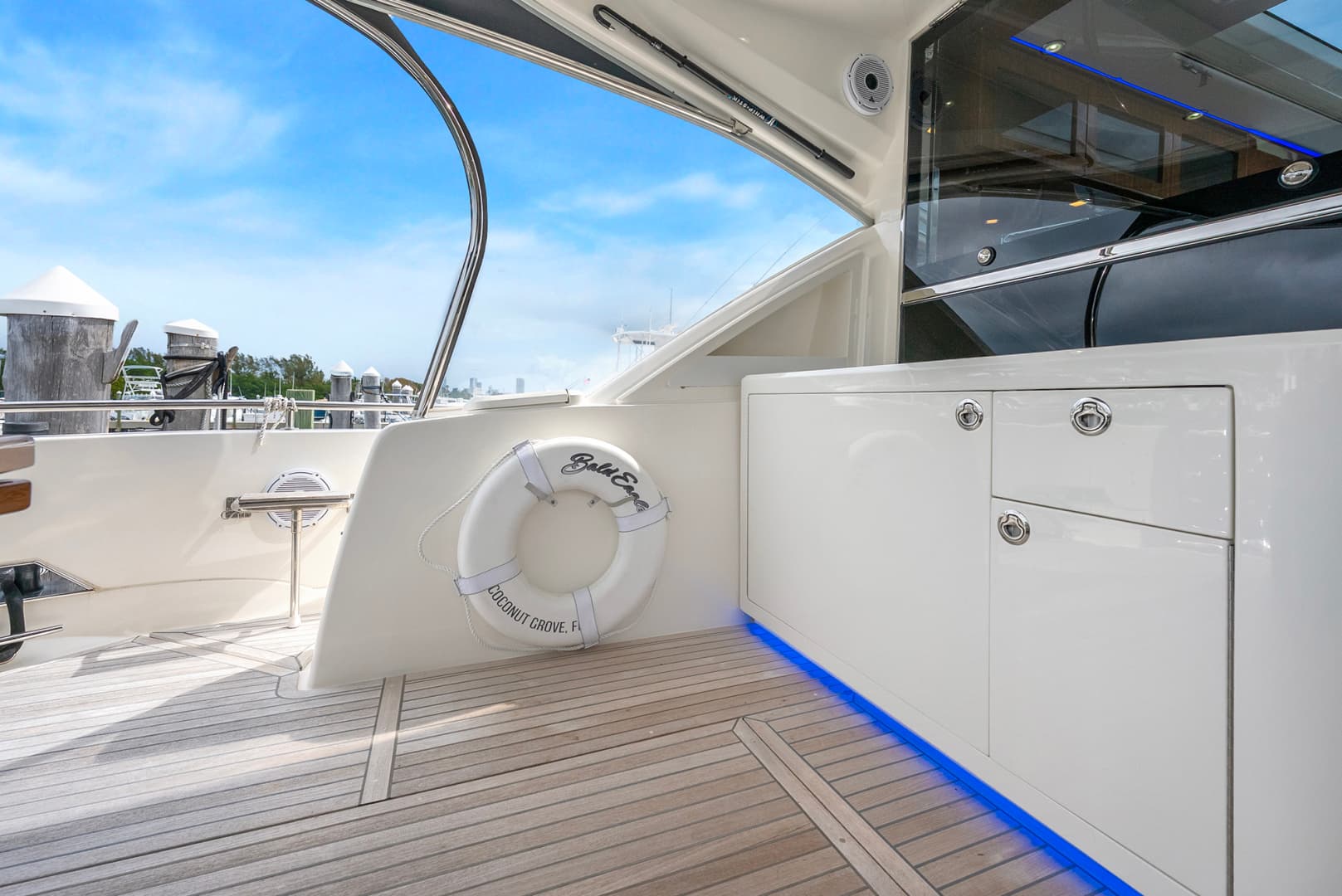 2024 Riviera 6000 SPORT YACHT - Image 56