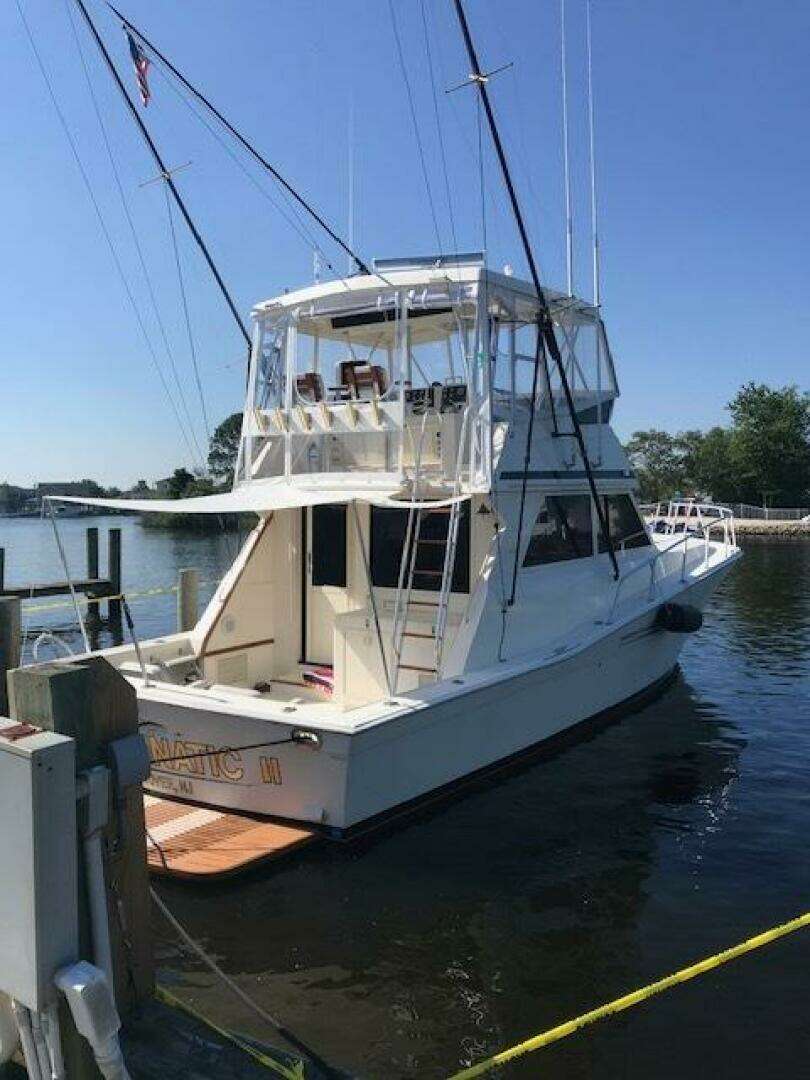 1989 Viking Sportfish 41 - Image 4