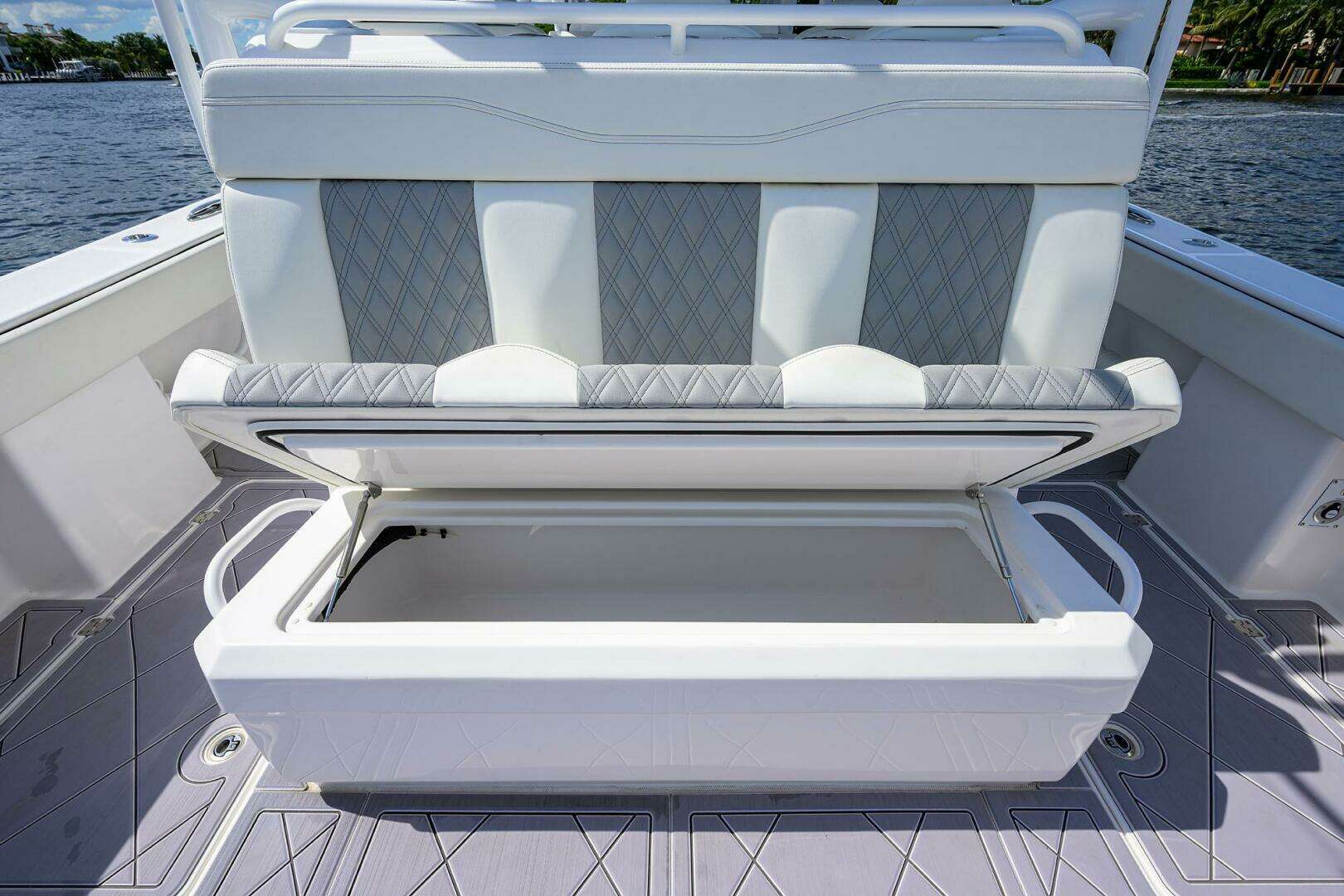 2023 Invincible 46 Catamaran - Image 17