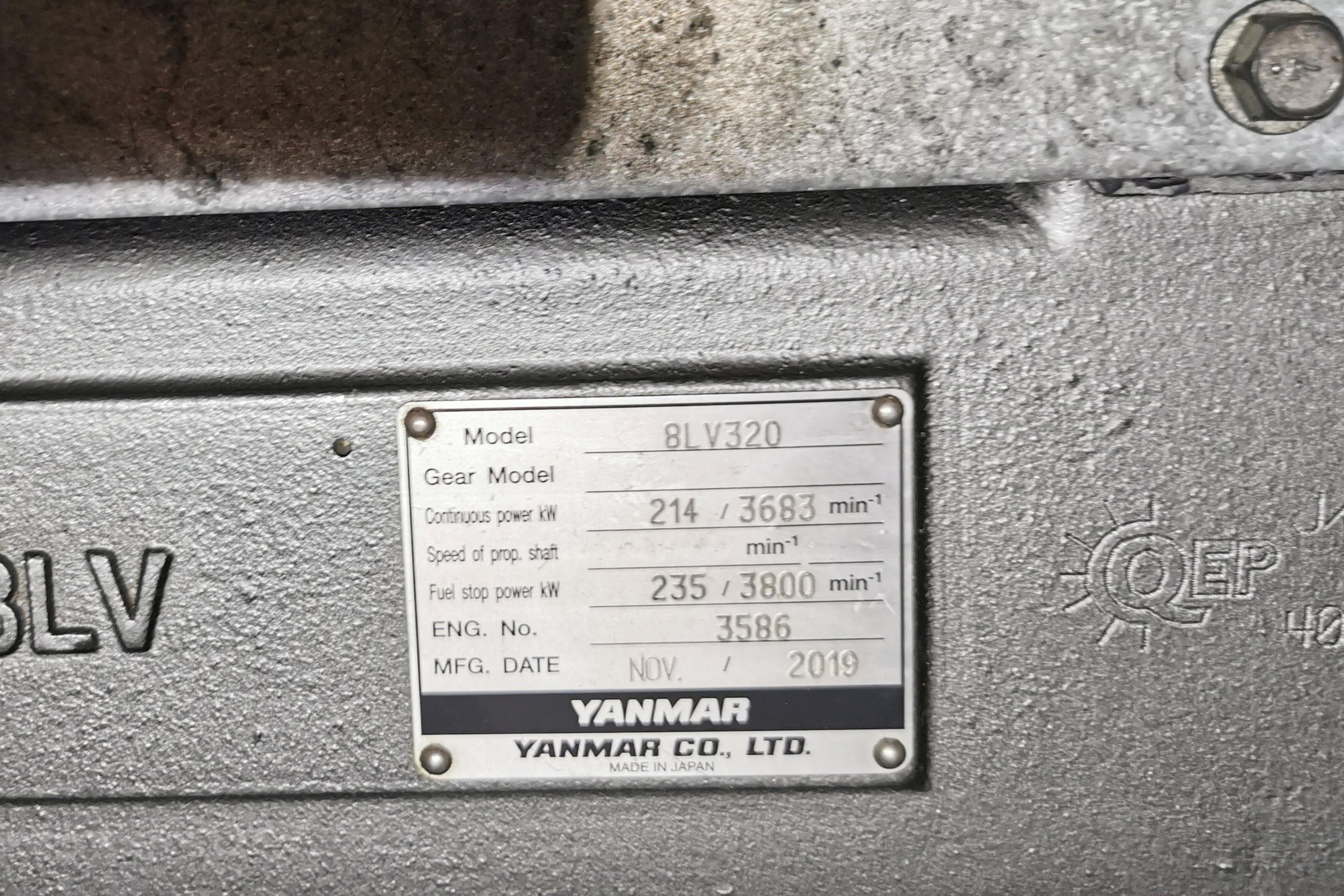 Engine plate of Yanmar 8LV320, manufactured November 2019, on Leopard 43 Powercat 2021.