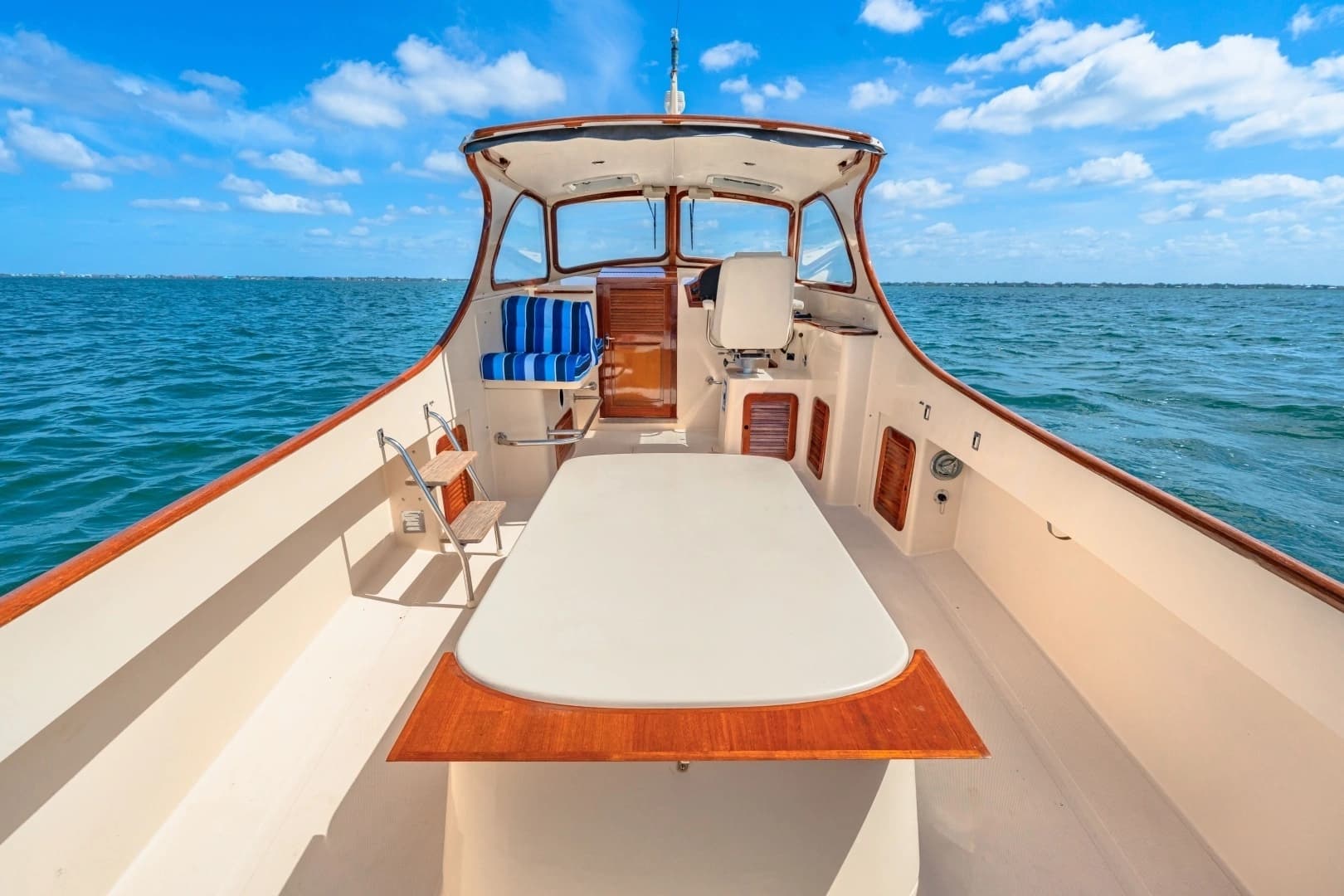 1998 Hinckley Picnic Boat 36 - Image 14