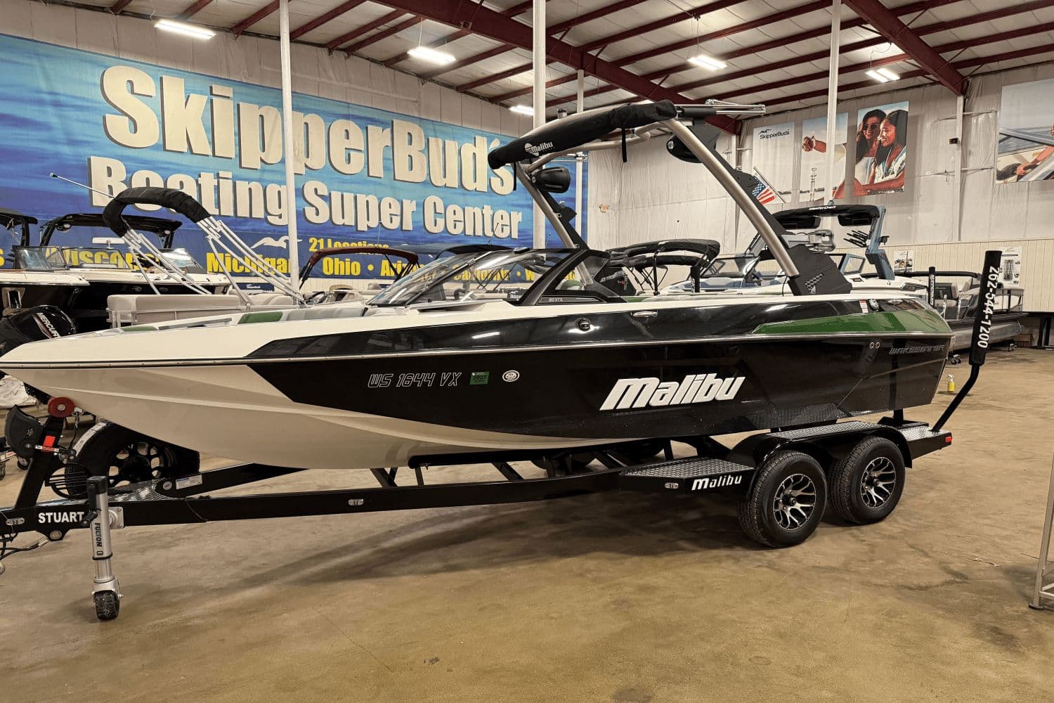 2023 Malibu Wakesetter 20 VTX