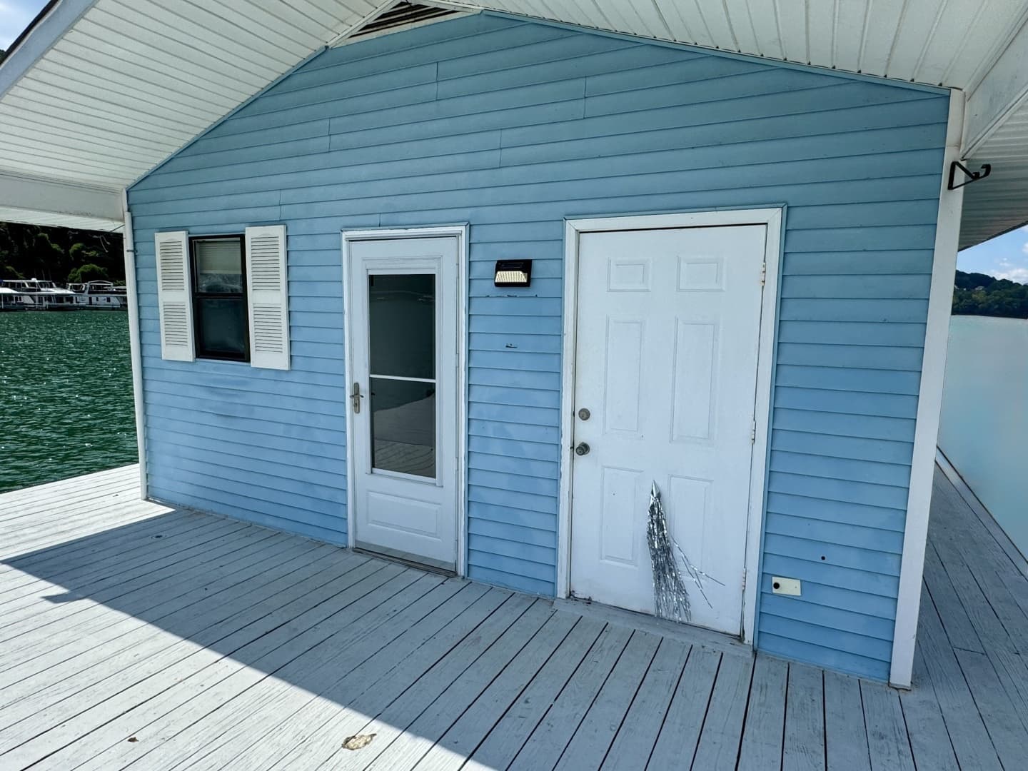 1978 Custom 18 x 24 Off-Grid Floating Cabin Approx 385sqft - Image 49
