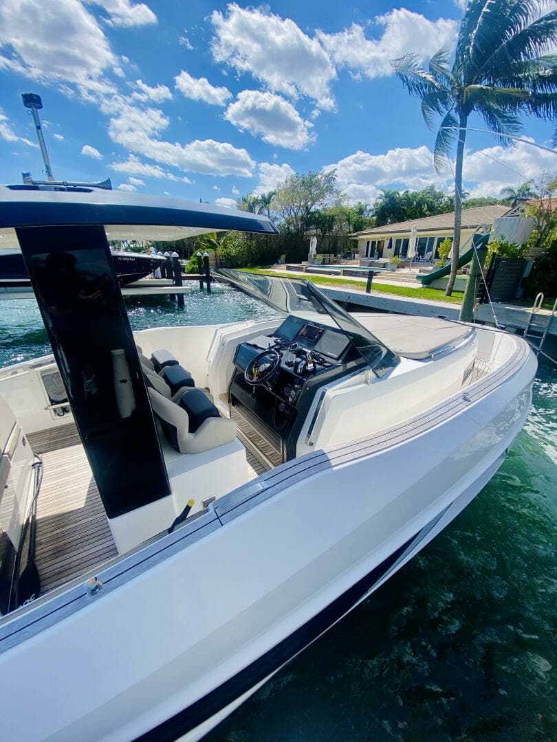2020 Astondoa 377 - Image 4
