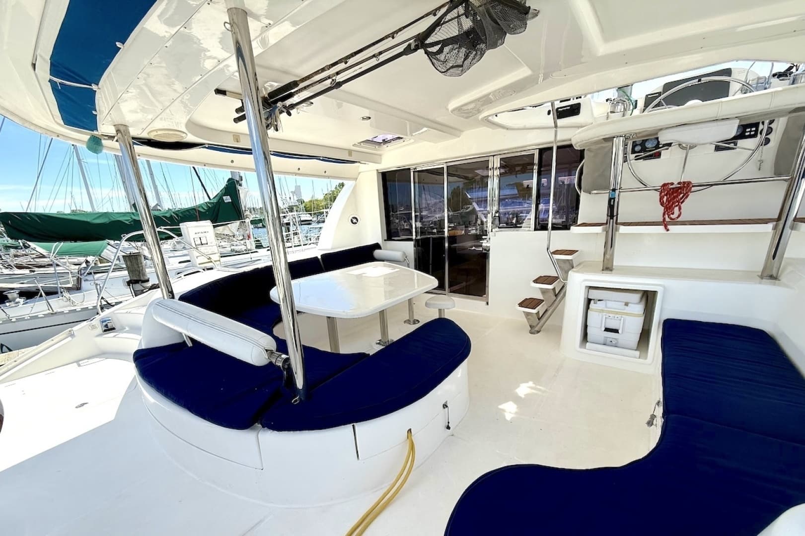 2010 Leopard 46 - Image 37