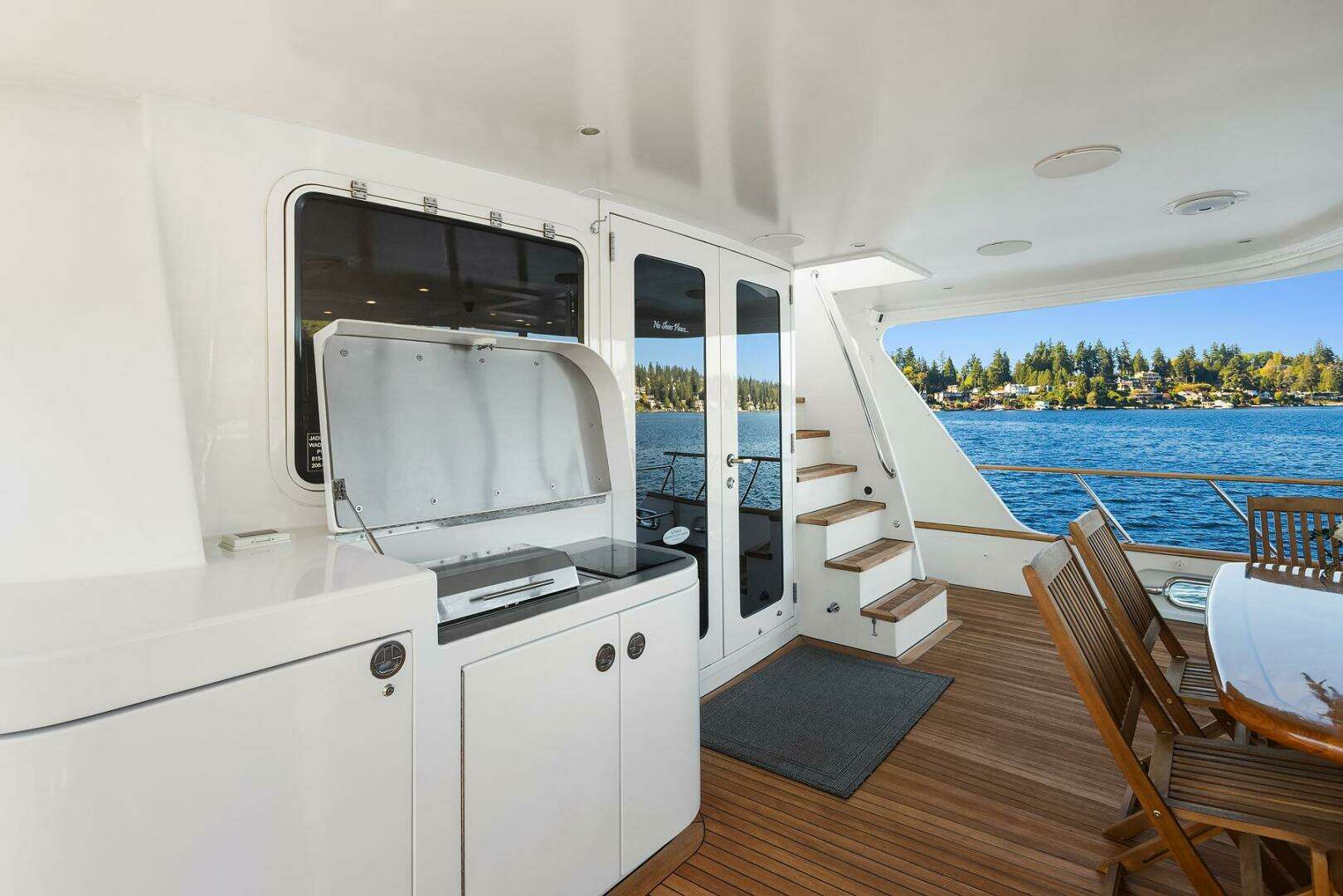 2001 Rayburn Custom Yachts Flush Deck - Image 51