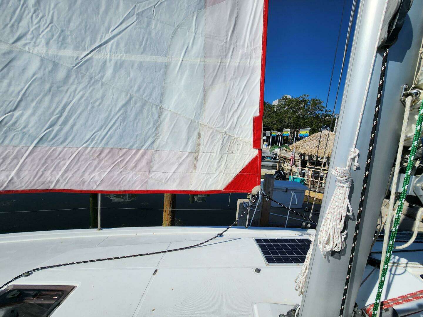2020 Jeanneau Sun Odyssey 410 - Image 16