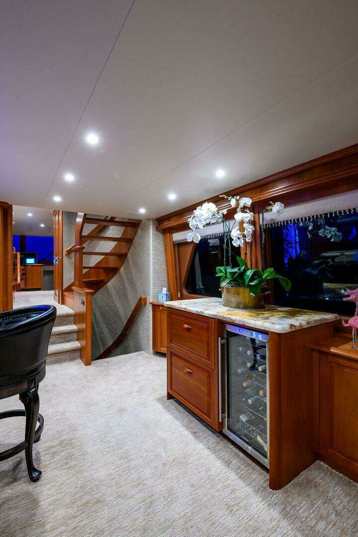 2009 Pacific Mariner — - Image 25