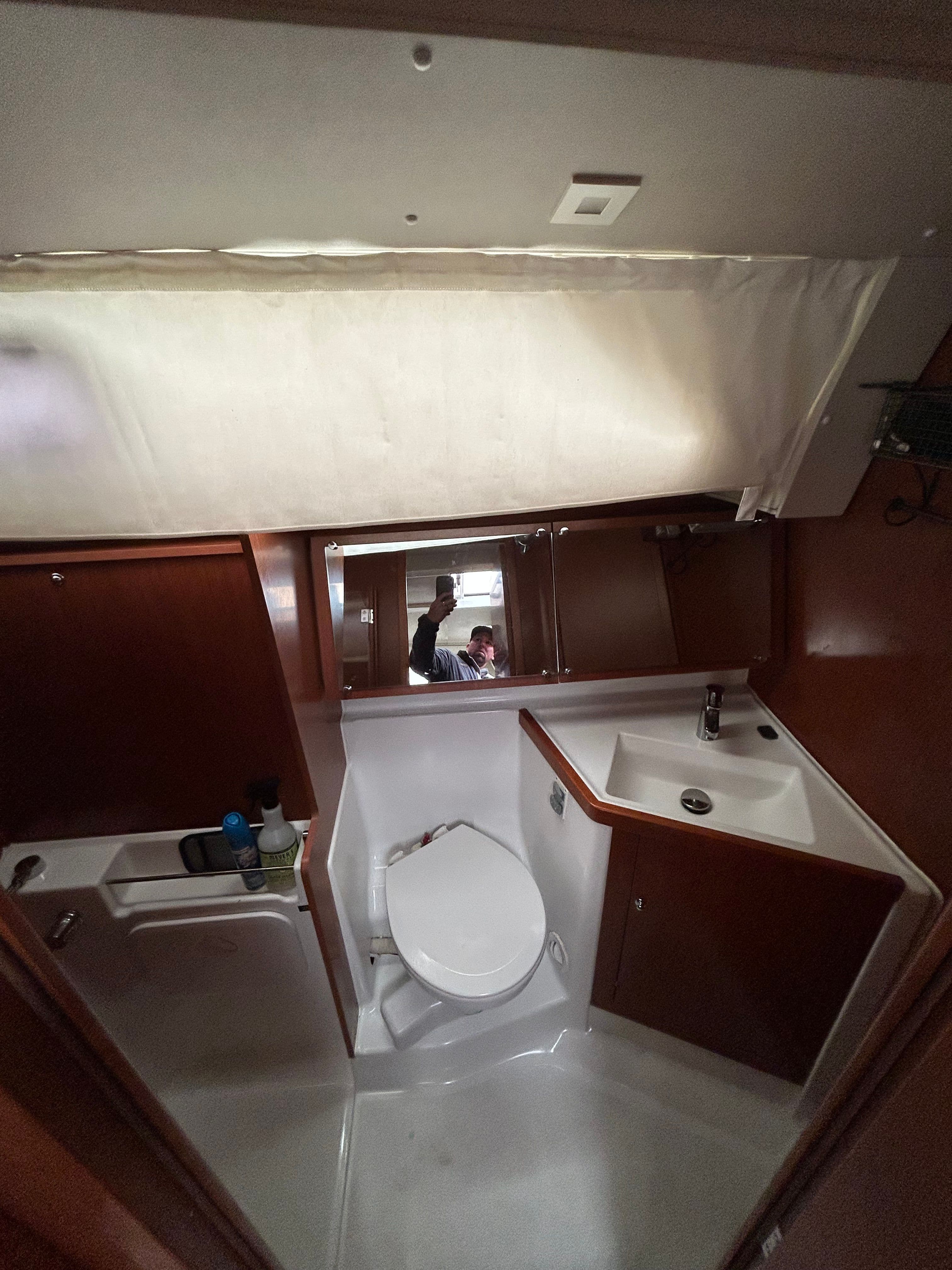 2017 Beneteau Oceanis 41.1 - 17