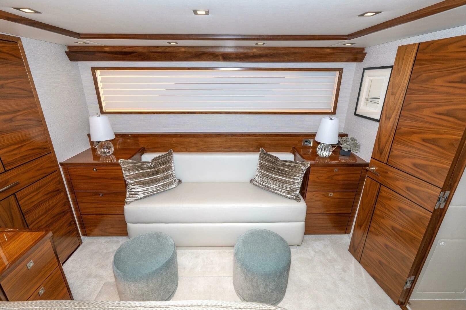 2025 Viking 90C - Image 41