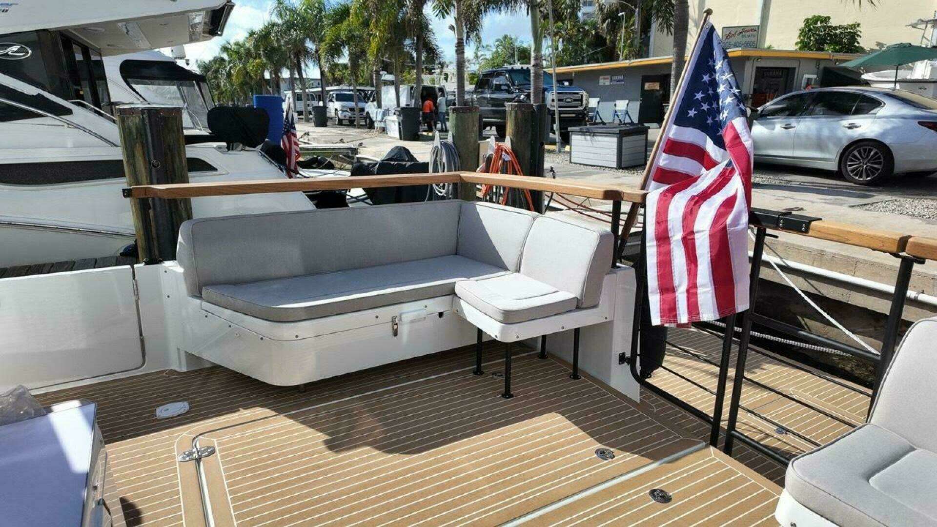 2027 Targa 41 - Image 44