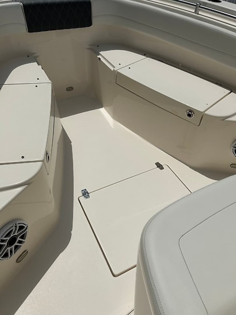 2022 Cobia 262 - Image 35