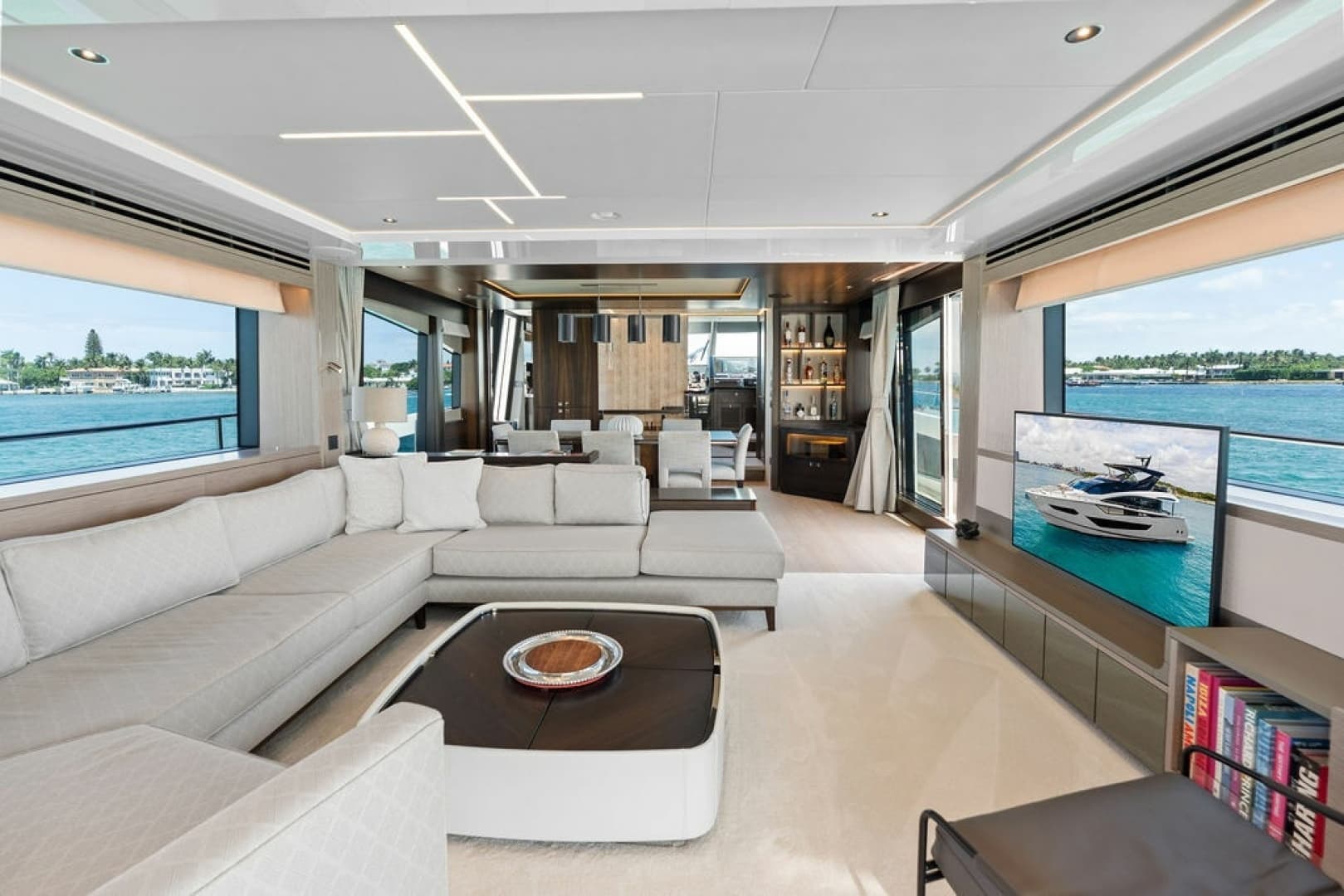 2026 Sunseeker 88 Yacht - Image 43
