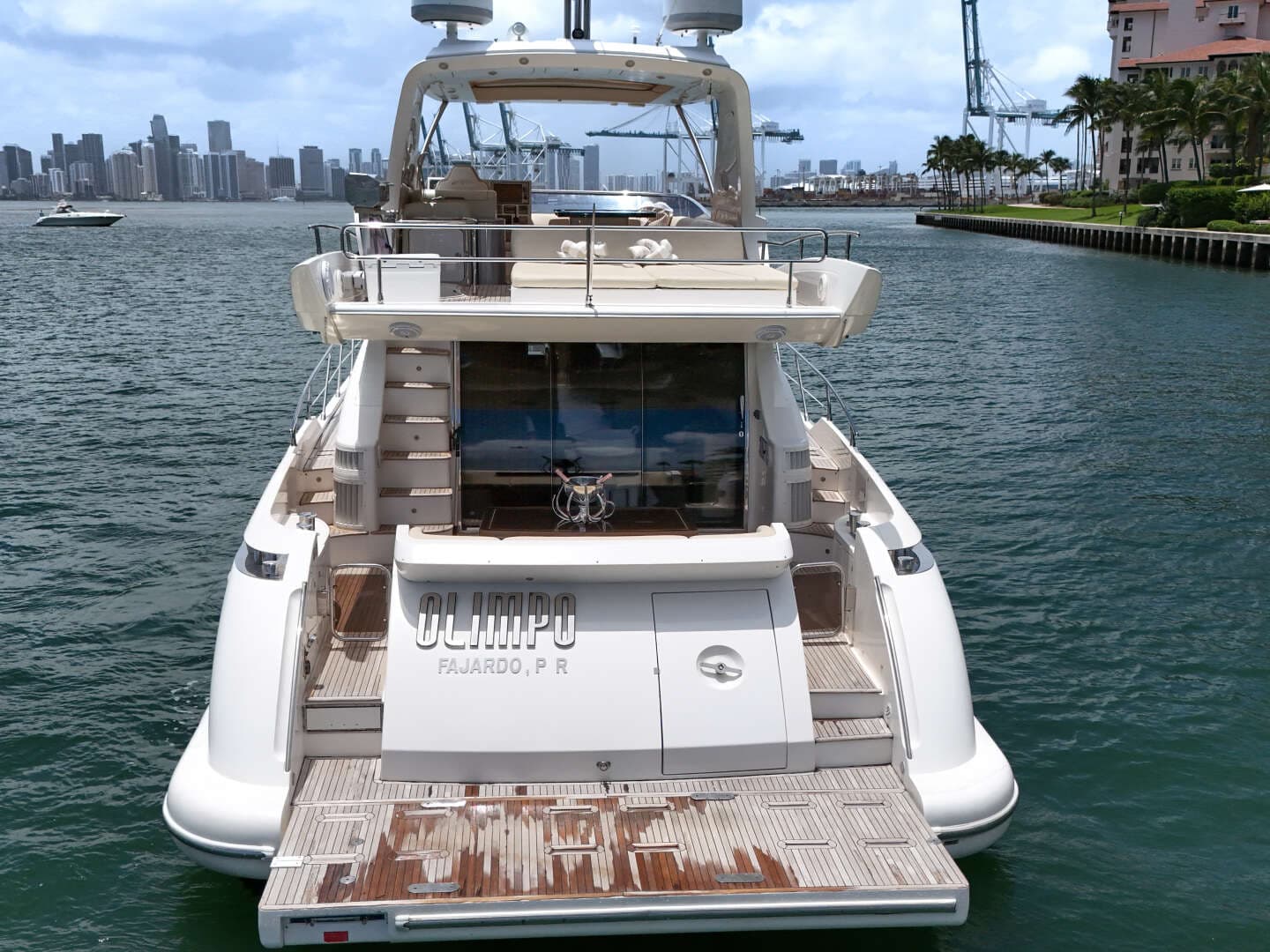 2012 Azimut 64 FLY - Image 20