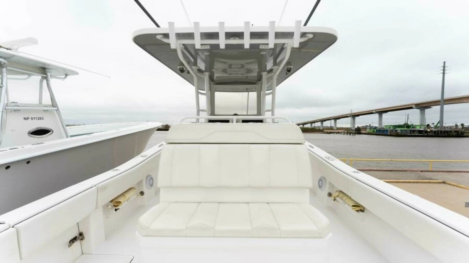 2019 Invincible 39 Open - Image 11