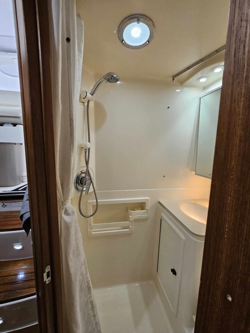 1998 Tiara Yachts 3500 Open - Image 33