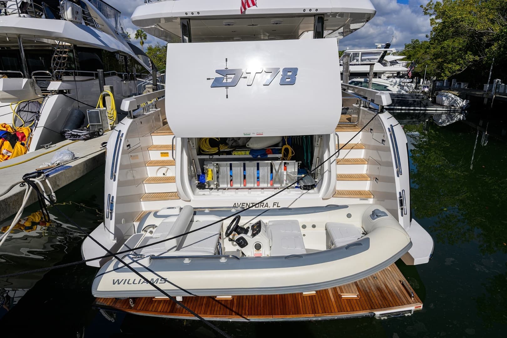 2024 Azimut Fly 78 - Image 84